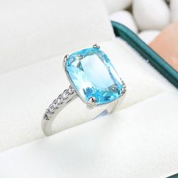 Cluster Rings Simple Round Finger Ring Band Dazzling Blue Cz Zircon Stone 4 Prong For Women Princess Cut Wedding Jewellery Gift