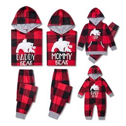 Family Matching Outfits Christmas Family Matching Outfits Father Mother Son Daughter Clothes Suit Women Men Kids Clothes Set TshirtPants Baby Romper 220913