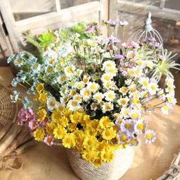 Faux Floral Greenery 1Pcs New Pe Daisy 42Cm 15 Heads Artificial Flower Foma Real Touch Fake Flower Bouquet For Wedding Decoration Home Yarn Decor J220906