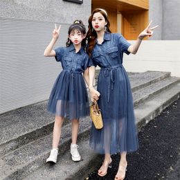 Family Matching Outfits Baby Girl Denim Mesh Dress Summer Mother And Daughter Family Matching Outfits Blue Ties Ball Gown Kids Holiday Fashion Frocks 220914