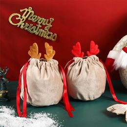 Christmas Decorations Cloth Gift Bags 10 Pcs Santa Sacks Drawstring Reusable Velvet For Goodies Candy Snacks 220914