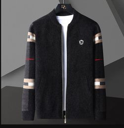 Autunno e inverno maglione di lana da uomo cappotto da uomo cardigan in maglia giacca oversize top1 lettera sciolta casual uomo lavorato a maglia peluche morbido pluz taglia maglioni cappotto outwear 4xl5xl