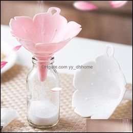 Other Kitchen Tools 2Pcs/Set Kitchen Cherry Blossom Style Funnels Home Olive Oil Connts Liquid Powder Dispenser Accessories Drop Deli Dh0I5