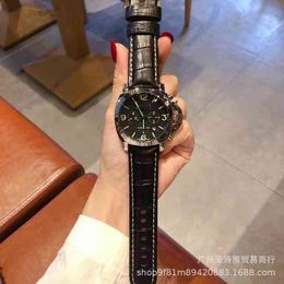 Luxury Watches for Mens Mechanical Wristwatch Luminous Business Tape Second Running Function Designer GIWW