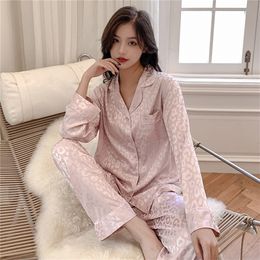Women's Sleepwear Silk Women's Pajamas Long-sleeved Two-piece Multicolor Loose Leopard Print Women's Pajamas Home Service 220913