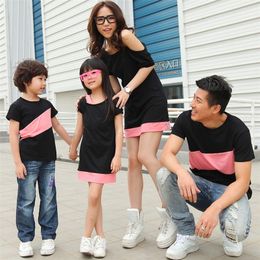 Family Matching Outfits Family matching outfits mother daughter dresses children summer T- shirt dad son kids clothes Mom And Daughter Dress 220915