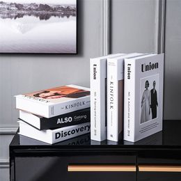 Decorative Objects Figurines 4PcsSet Fake Books Set Characters Cover Decorative Books for Room Modern Fashion Living Room Decoration Coffee Table 220914