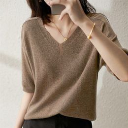 Women's Knits Tees Thin Knitted T Shirt Women V Neck Half Sleeve Tshirt Summer Sweater Tops Female Solid Colour Casual Loose T-Shirt 220914