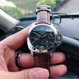 Designer Mens Watches Fashion Swiss Automatic Movement Sapphire Mirror Size 44mm 13mm Imported Leather Band K8b2 Wristwatch Style