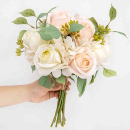 Faux Floral Greenery Beautiful Large Roses Artificial Flowers for Bridal Bouquet Home Decoration Rose Silk Large Fake Flowers Head Luxury Plastic Voice J220906