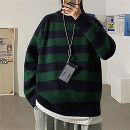 Women's Knits Tees Autumn Winter Striped Knitted Sweater Women Casual Oversized Pullover Sweaters Couple Harajuku Streetwear Loose Warm Jumper 220914