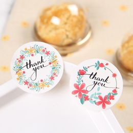 Gift Wrap 3.8cm Round Stickers Thank You Label Floral Plant Pattern Boxes Bags Seal Sticker Baking Packaging Supplies Home Decor