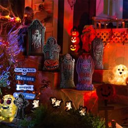 Party Decoration 6PCS Halloween Graveyard Tombstone Headstones with Different Styles Metal Stakes for Cemetery Yard Indoor Outdoor 220915