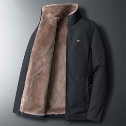 Men's Wool Blends Winter Fleece Thick Jacket Men Warm Grey Windbreaker Fur Collar Coat Plus Size High Quality Brand Fashion Winter Lamb Wool Parka 220915