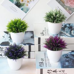 Fleurs décoratives mini plantes en pot verte artificielle dans des pots fausses herbes petites plantes d'intérieur