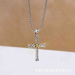 Halskette Dy Cross Herren Damen Luxus Designer x Thread Anhänger Fashion Line Retro Wear Halsketten Geburtstagsgeschenk