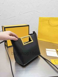 22s Designer Bag Capacity High Bags Women Handbag Shoulder Leather Designer Brand Crossbody Female Bucket Packs 220307