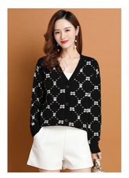 women's casual sweaters Designer v neck knit Women Fashion Simple Casual cardigans slim fit female pluz size coat elegant print lazy clothing