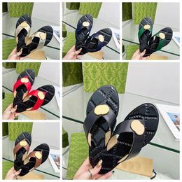 22ss hotsale lux designer fashion slippers mens womens unisex Leather Thong Sandals with gold-toned hardware