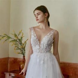 Sweetheart Wedding Dress Handmade Beaded Flower V-Neck Backless Small Trailing LD8009