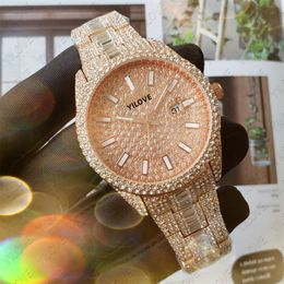 Luxury Mens Diamonds Designer Watch 42mm Quartz Imported Movement Clock Waterproof Stainless Steel Strap Multi-function Luminous Layer Calendar Wristwatches