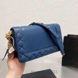 Ss Fall Winter France Fashion Bags Cool Girl Boy Women's Reverso Single Flap Lambskin Real Leather Gold Metal Hardware Adjustable Shoulder bag 2022