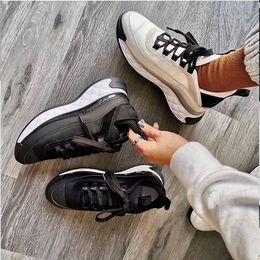 2022 New Sneakers Shoes Designer Luxury Casual Party Velvet Thick Bottom Mixed Mesh Fiber Women With Box