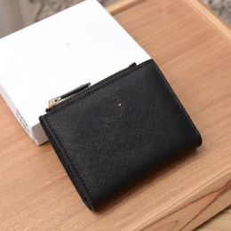 Classic Metal Letter Wallets Luxury Brand Zipper Coin Purses Card Holders Famous Designer Men and Women Clutch Bags Pocket Ladies Short Wallet