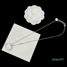 Pendant Necklaces Designer Silver Necklace For Women Full Pearl Letters Fashion