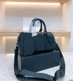 Designer Pillow Bag Tote Handbag Purse 2023 Genuine Leather Totes Embossed Letters Adjustable Shoulder Strap black Hardware Zipper Closure