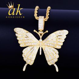 Collana con ciondolo a forma di farfalla Charms color oro Zircone cubico Gioielli da donna Hip Hop Rock MX200810289g