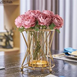 Vases Golden Vase Metal Flowers Pot Floral Flower Arrangement Plated Alloy Glass Desk Decoration Modern Luxurious Home Decor 220919