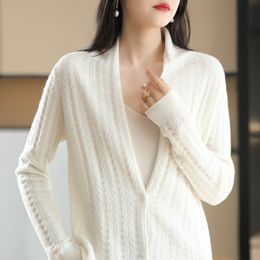 Women s Knits Tees Ladie Cardigan 100 Pure V Neck Sweater Jacket Spring And Autumn Soft Skin Friendly Loose Knitted Outerwear 220919