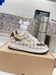 Shoes Designer top version pure handmade 2022ss louisden L1 empty 1 Grey and white plaid casual sneakers