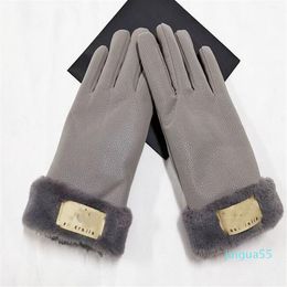 Five Fingers Gloves Fashion Winter Designe Women Men Winter Warm