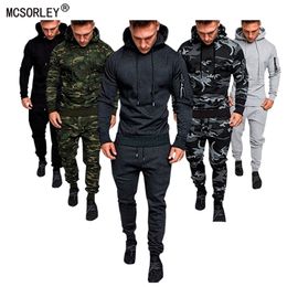 Men's Tracksuits Tracksuit Military Hoodie 2 Pieces Sets Costom Your Camouflage Muscle Man Autumn Winter Tactical Sweat Jacket Pants 220919