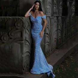 Shiny Prom Dresses Lace Sleeveless Strapless V Neck Appliques Off Shoulder Sequins Beaded Evening Dresses Satin Train Floor Length Party Gowns Plus Size Custom Made