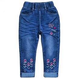 Jeans 26years Spring Autumn Girls Girls jeans ricamato pantaloni di jeans pantaloni per bambini ragazze cowboy jeans 220919
