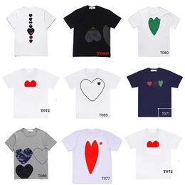 Play Designer Mens T-shirts Casual Womens Des Badge Garcons Quality Print Short Sleeve Short T-shirt Couple Hearts Tshirt Cheap Wholesale 78