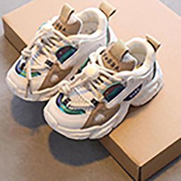 2022 tênis de menina nova menina infantil infantil malha respirável sapatos infantis menina tênis tênis sapatos de planície ao ar livre