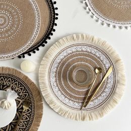 Table Mats Round 38cm Nordic Style Non-slip Kitchen Placemat Cotton Linen Embroidery Pad Dish Coffee Cup Mat Home Decor 51001