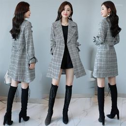 Women's Trench Coats Women's Spring Autumn Coat 2022 Streetwear Casual Windbreaker Women Plaid Long Loose Slim Female Clothes M190715