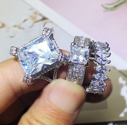 T GG Plated Colors Big Gem Lady Fashion Band Rings Exaggerated Rhinestone Ring Mix Different Style And Size #16-#20