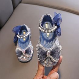 Sneakers Girls Flats Autumn Baby Shoes Kids Sandals Fashion Pearl Princess Party Dress Breathable Toddler Glitter Bow Soft Sole 220920