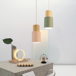 Pendant Lamps Designer Macaron Wood Nordic Aluminium Cylindrical Hanging Lights For Kitchen Bar El Home Decor E27