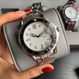 Venda quente TOP James 007 Relógios Automático Mecânico Masculino Designer Relógio 300M Relógio Esportivo Fecho Dobrável de Alta Qualidade Montres Mouvemen2023t