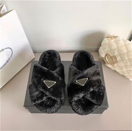 Designer Women Fur Slippers Warm Winter Wool Slipper Overlapping House Outside Show Style Splicing Autumn Slides Ladies Hollow Sandals Mid sole Thick Bottom Eu35-40