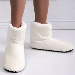 Slippers Winter Women Fur Slippers Christmas Warm House Slippers Plush Flip Flops Cotton Indoor Home Shoes Floor Boots Claquette Fourrure 220921