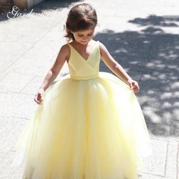 Girl Dresses Simple Yellow Flower 2022 V Neck Ball Gown Long Baby Party Low Back