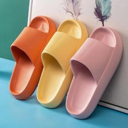 Slippers Pillow Slides Comfy Shoes Non-slip Bathroom Home ShoesThicked Bottom Women's Sandals Summer Flip
